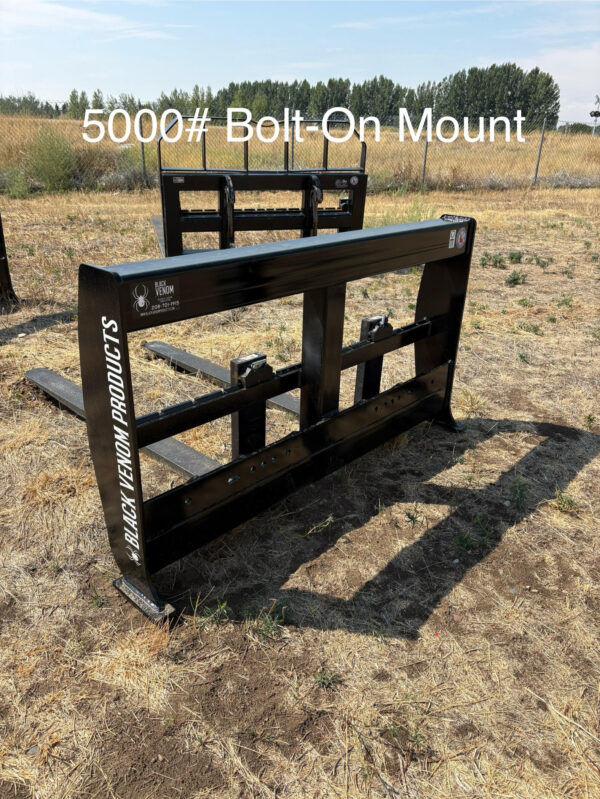 Heavy-duty 5000# bolt-on mount for equipment attachment.